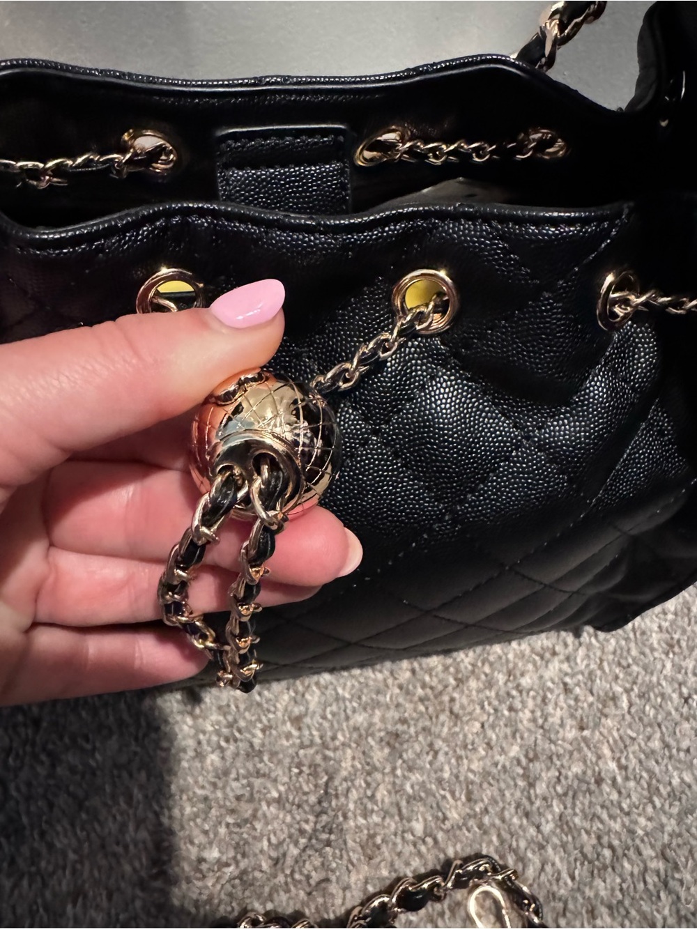 Black Quilted Chain-Accent Shoulder Bag - Picture 11 of 12